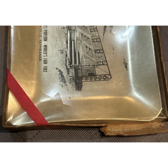 1982 World's Fair Knoxville Tennessee Metal Tray United States Pavilion Trinket - Picture 4 of 4